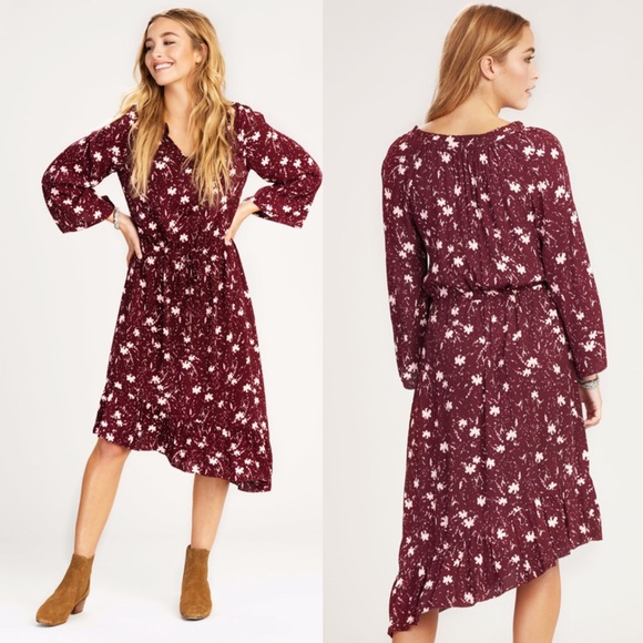 Hatley Dresses & Skirts - Hatley asymmetrical long sleeve floral Jenna dress Medium